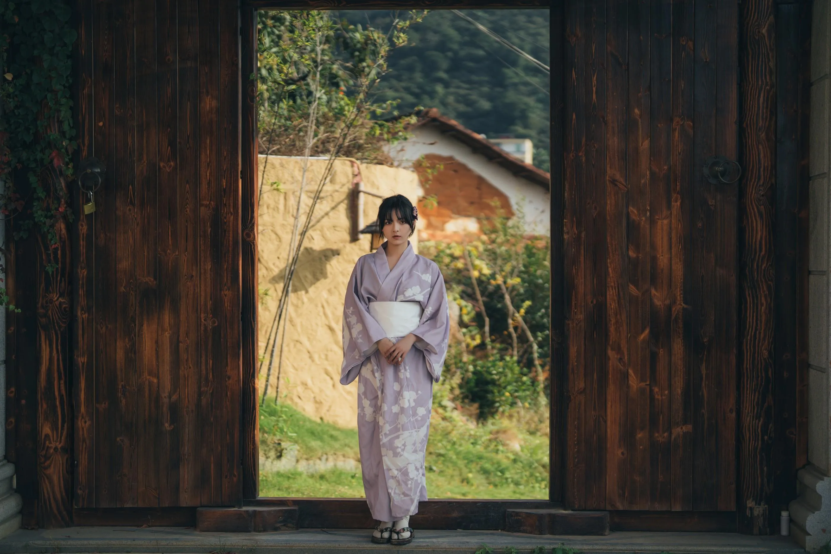 [YITUYU艺图语]2022.02.09 和风物语，日式庭院里的少女写真 dudu [56P]插图4